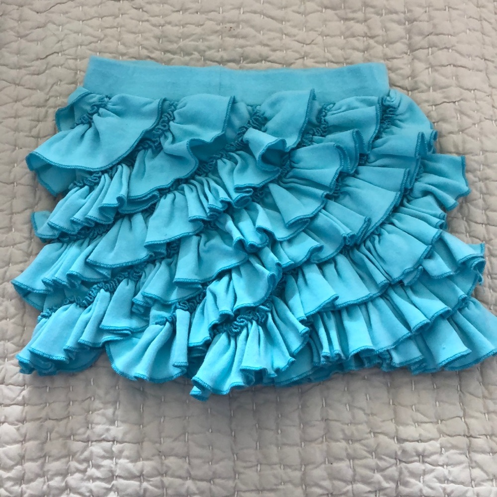 Lemon Loves Lime size 2 ruffle shorts